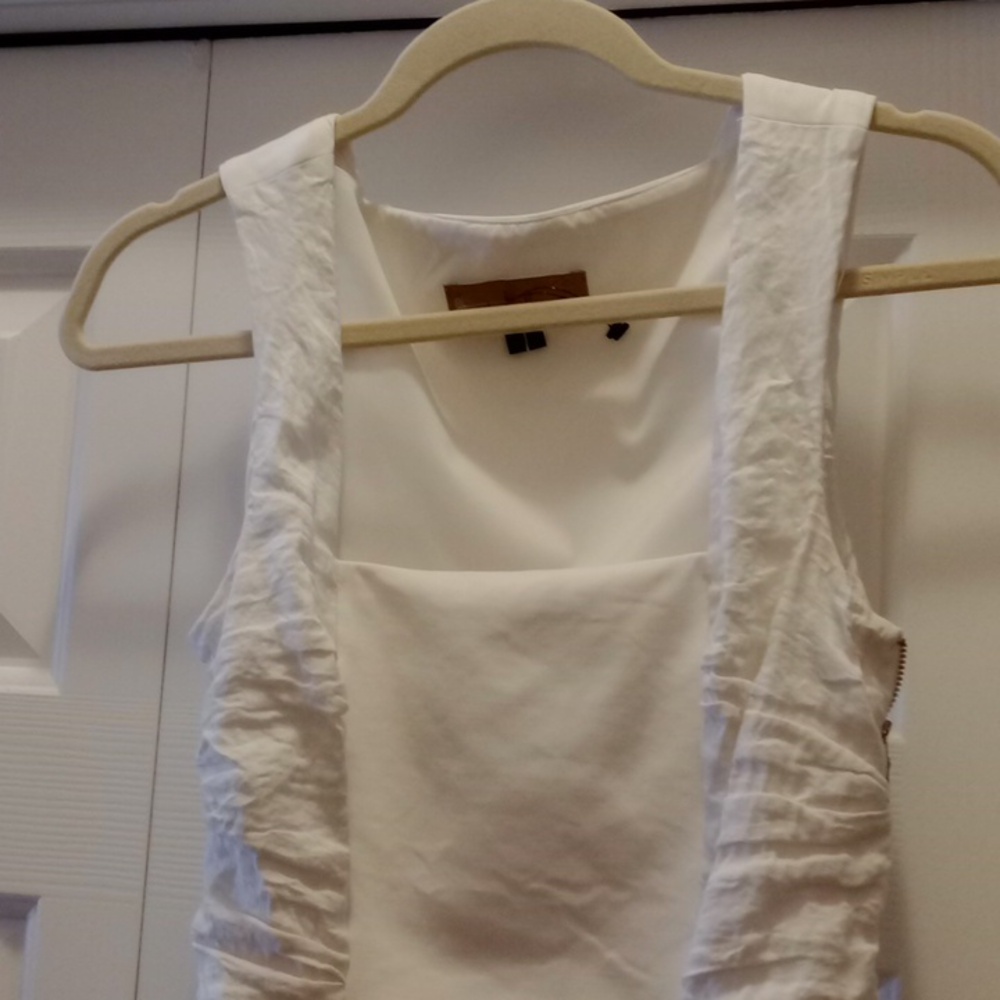 COPY - BNWT Nicole Miller Creamy white rouched dress size 6 @denisecast - Picture 2 of 16